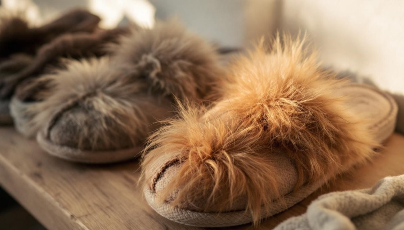 Comment les différents matériaux influencent-ils le confort des chaussons ?